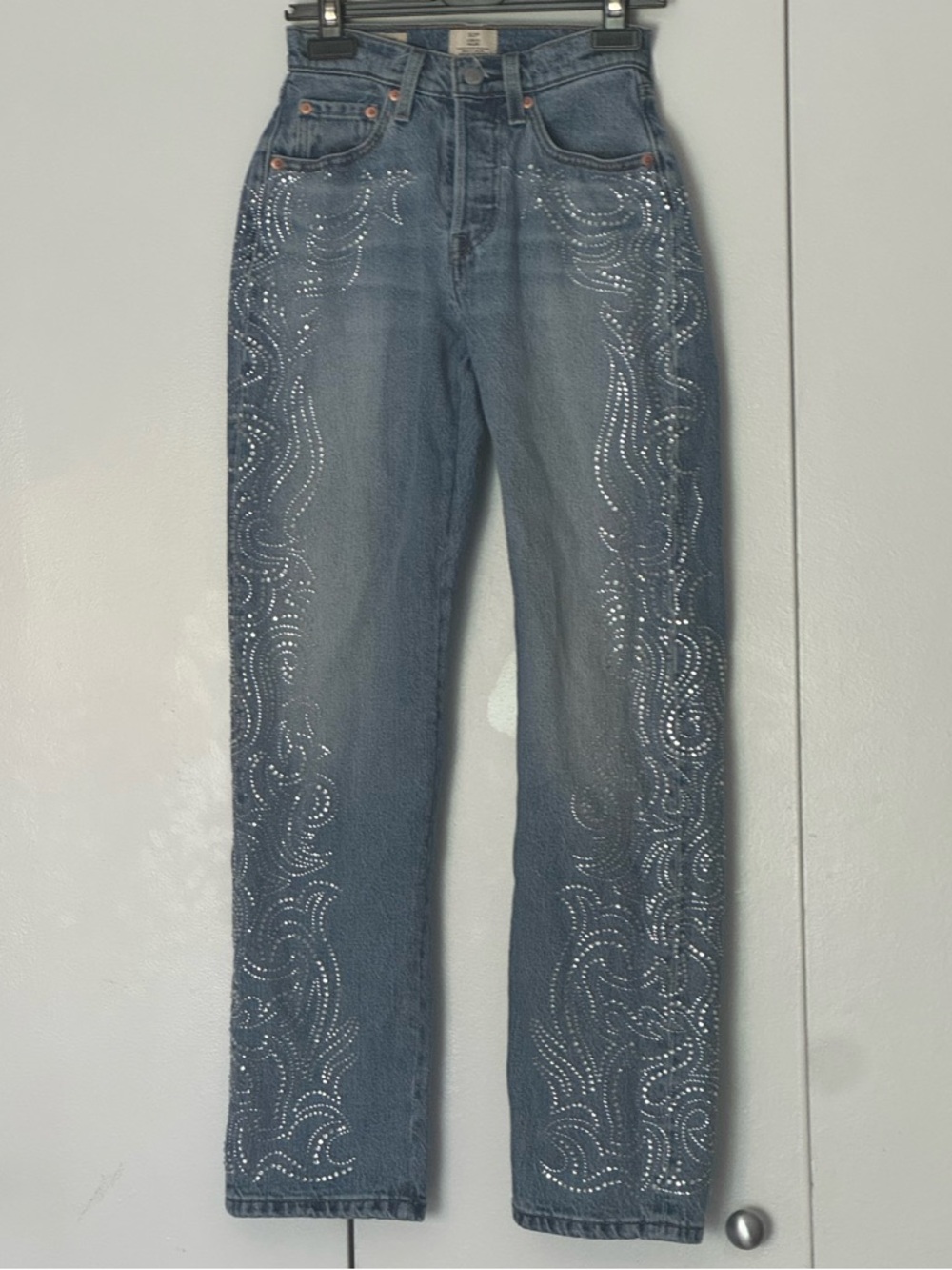 Levi’s Beyoncé jeans: curvy fit size 24x30
